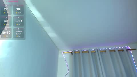 Dulce Maria online show from 10.04.25