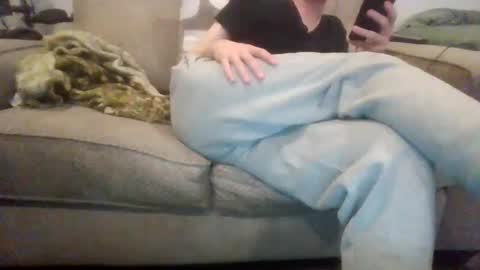 Snapshot of 029719 chatting on 09.25.25 Cute boi online show from 09.25.25