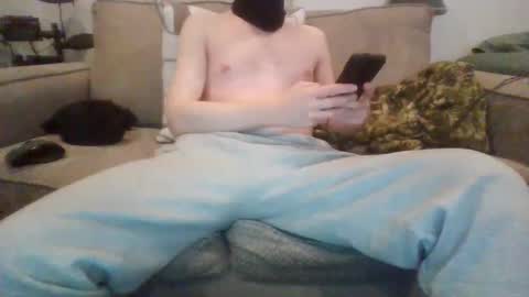 Snapshot of 029719 chatting on 10.02.25 Cute boi online show from 10.02.25