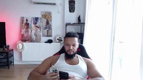 Kingsley online show from 12.03.25