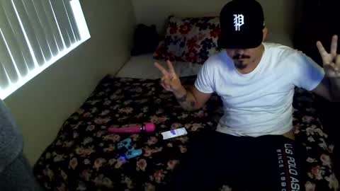 PeterGrandee online show from 11.15.25