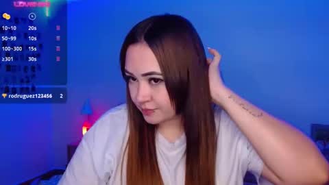 Snapshot of 0liv33 chatting on 03.10.25 Meli online show from 03.10.25