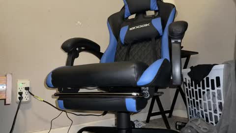 Snapshot of 10inchlongthick chatting on 02.20.26 10inchlongthick online show from 02.20.26