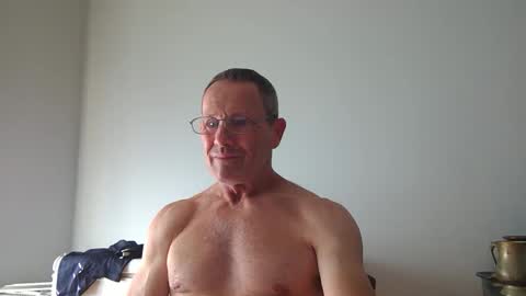 Snapshot of 13glanmorfa chatting on 09.26.25 13glanmorfa online show from 09.26.25
