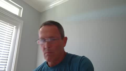 Snapshot of 13glanmorfa chatting on 10.10.25 13glanmorfa online show from 10.10.25