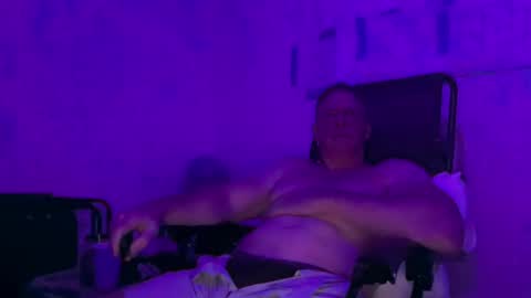 Snapshot of 1800fun2 chatting on 02.05.25 1800fun2 online show from 02.05.25