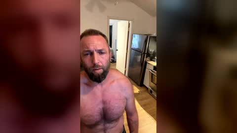 Snapshot of 1981thor chatting on 12.14.25 1981thor online show from 12.14.25