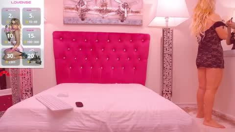 AMANDA online show from 10.18.25