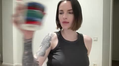 DOVE online show from 11.22.25