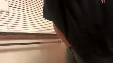 1hunglo412 online show from 12.21.25