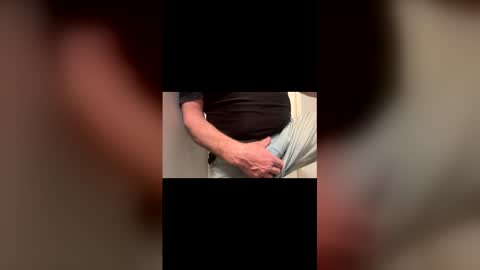 1hunglo412 online show from 02.26.26