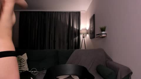 Lily 3 online show from 02.08.26