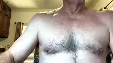 Snapshot of 1juicyass chatting on 10.14.25 1juicyass online show from 10.14.25