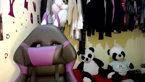 1kandylove online show from 10.02.25