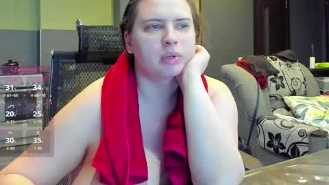 1LINDSEY1 online show from 11.10.25