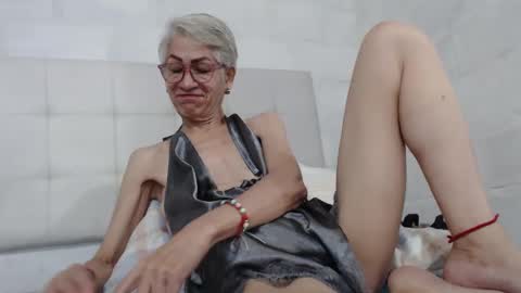 Snapshot of 1miss_monserrate chatting on 02.09.25 Miss Monserrate online show from 02.09.25