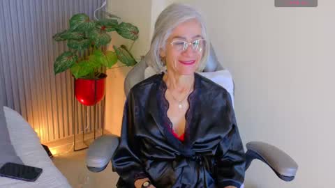 Miss Monserrate online show from 07.15.26