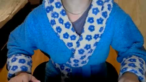 Snapshot of 1your_hot_girls chatting on 02.13.25 1your_hot_girls online show from 02.13.25