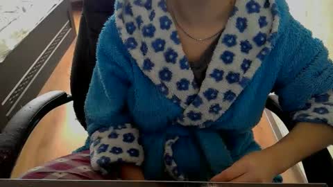 Snapshot of 1your_hot_girls chatting on 02.23.25 1your_hot_girls online show from 02.23.25