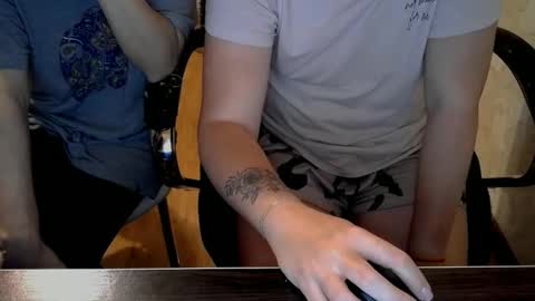 1your_hot_girls online show from 11.29.25