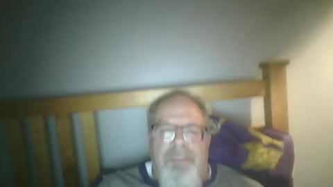 Snapshot of 2003dynawideglide chatting on 01.04.25 2003dynawideglide online show from 01.04.25