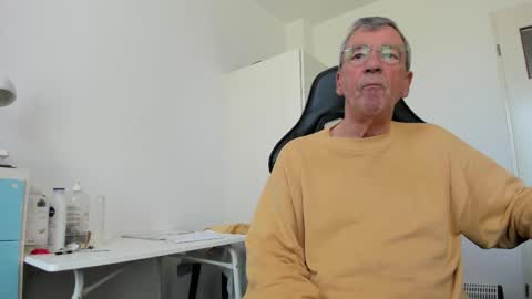 Henk online show from 04.06.26