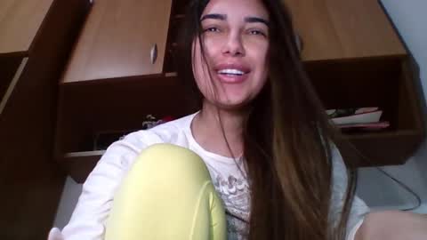 20 ivyy online show from 04.01.26