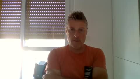 Snapshot of 22esserre chatting on 07.17.26 22esserre online show from 07.17.26