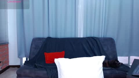 Snapshot of 2acidgirls chatting on 10.24.25 2 ACIDGIRLS online show from 10.24.25