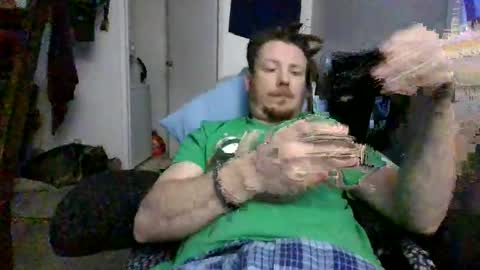 Snapshot of 2ballsagna chatting on 12.17.25 2ballsagna online show from 12.17.25