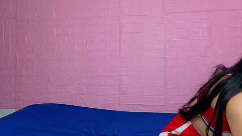 Snapshot of 2cgirls18 chatting on 11.29.25 Tip us ask our names online show from 11.29.25