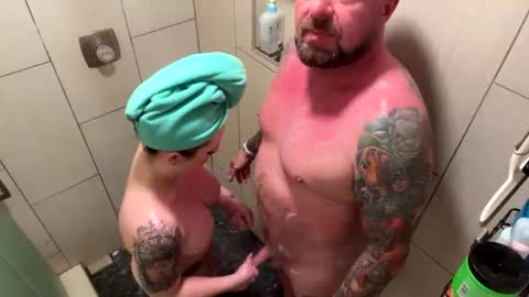 Zak and Raegan online show from 09.22.25