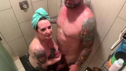 Zak and Raegan online show from 10.08.25