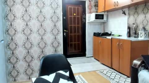 2sexymuscles online show from 11.04.25