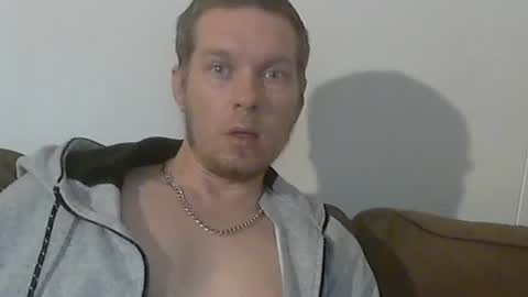 2small4you83 online show from 12.08.24