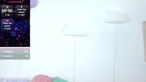 Snapshot of 333w4zh1n3 chatting on 10.17.25 Eva online show from 10.17.25