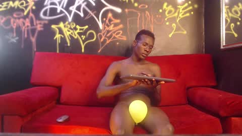 Snapshot of 3decorazon chatting on 01.02.25 3decorazon online show from 01.02.25