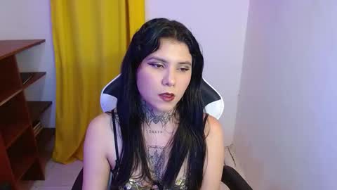 erika online show from 10.26.25