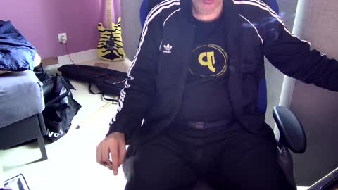 Larese Carlo online show from 02.08.25