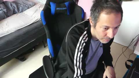 Larese Carlo online show from 03.06.26