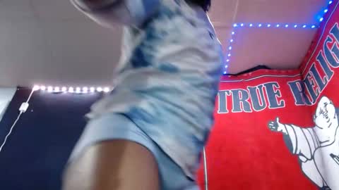 Snapshot of 5hbk chatting on 11.22.25 Tettaz GetitJusy4ya online show from 11.22.25