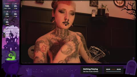 Snapshot of 666deathgasm chatting on 01.09.25 Juune online show from 01.09.25