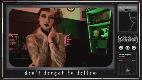 Snapshot of 666deathgasm chatting on 02.12.25 Juune online show from 02.12.25