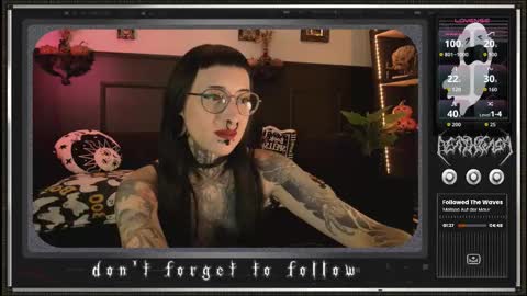 Snapshot of 666deathgasm chatting on 09.11.25 Juune online show from 09.11.25