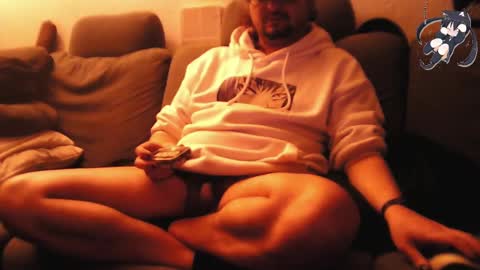 Snapshot of 666horny_boy999 chatting on 12.12.24 Shady online show from 12.12.24
