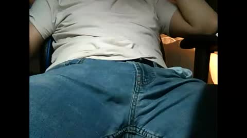 Snapshot of 69biglatin69 chatting on 01.15.26 69biglatin69 online show from 01.15.26