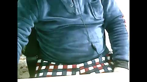 Snapshot of 69desamor chatting on 12.05.25 69desamor online show from 12.05.25