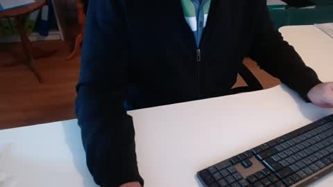 Snapshot of 69pifpaf chatting on 02.24.25 69pifpaf online show from 02.24.25