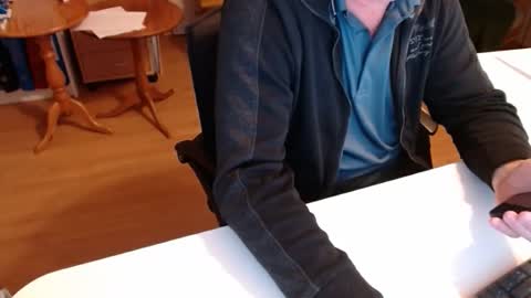 Snapshot of 69pifpaf chatting on 10.16.25 69pifpaf online show from 10.16.25