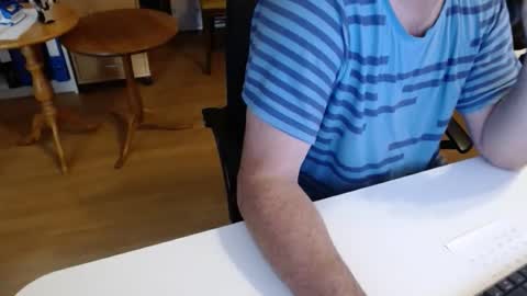 Snapshot of 69pifpaf chatting on 11.05.25 69pifpaf online show from 11.05.25